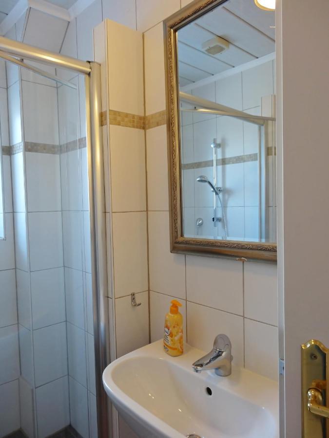 Urlaubsapartment Am Silbersee فيلاخ الغرفة الصورة